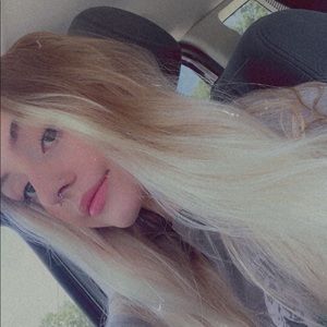 Meet your Posher, Nicole